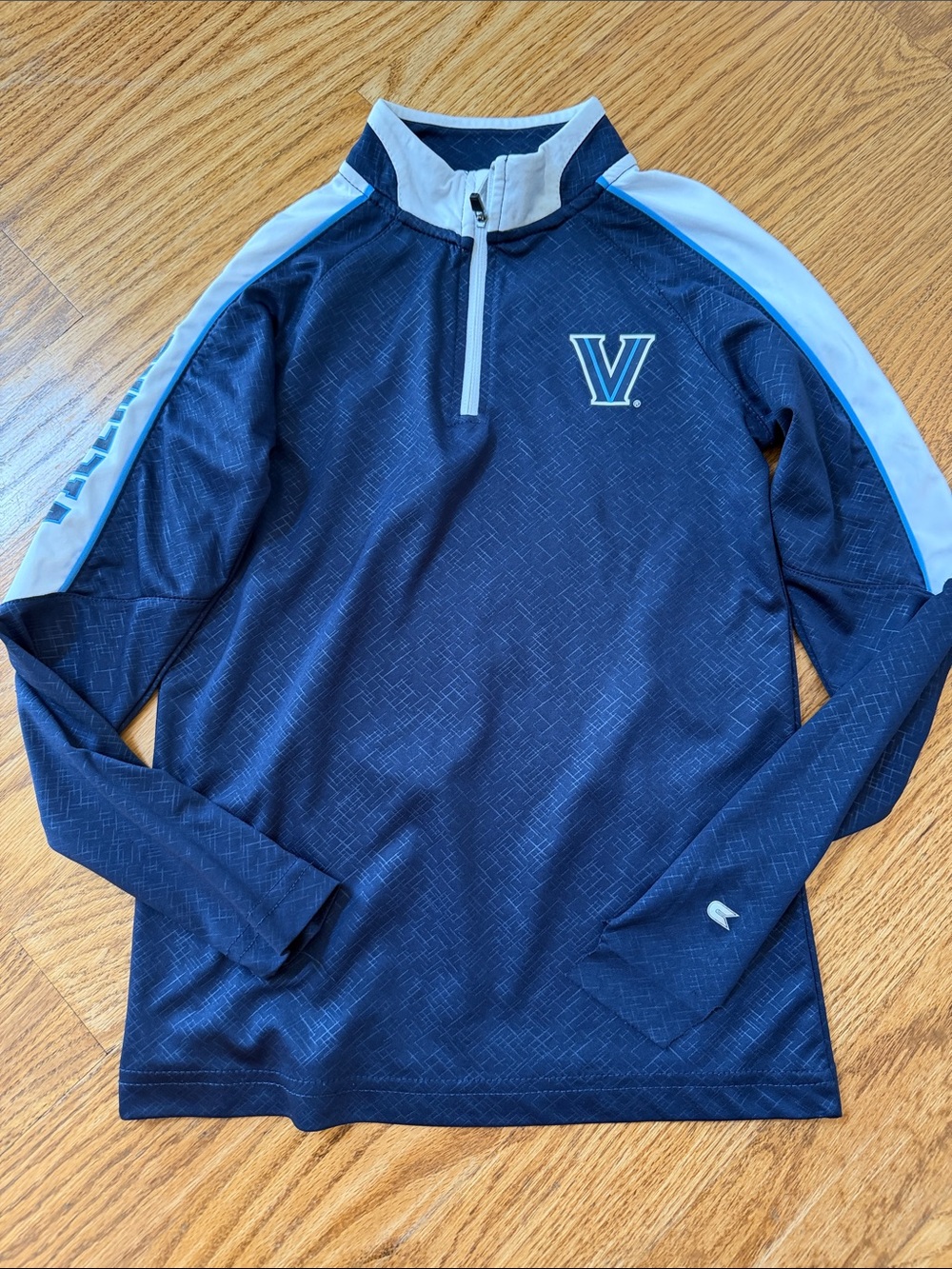 Boys Villanova Performance Navy Quarter‑Zip Pullover. Like New.